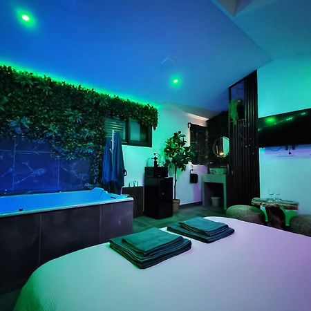 La Jungle Room Rognac Exterior foto